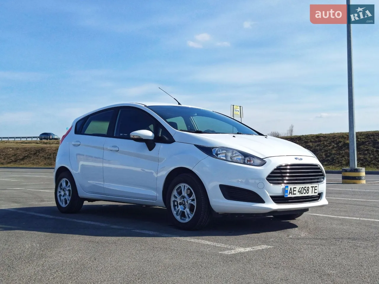 2013 Ford Fiesta - мініатюра 35