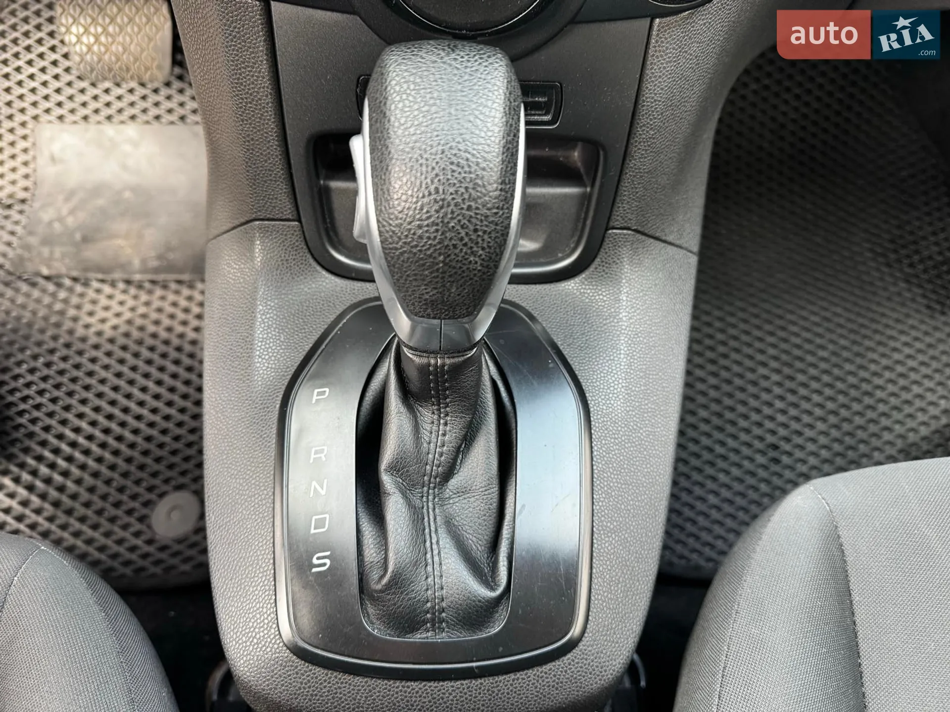 2016 Ford Fiesta - мініатюра 20