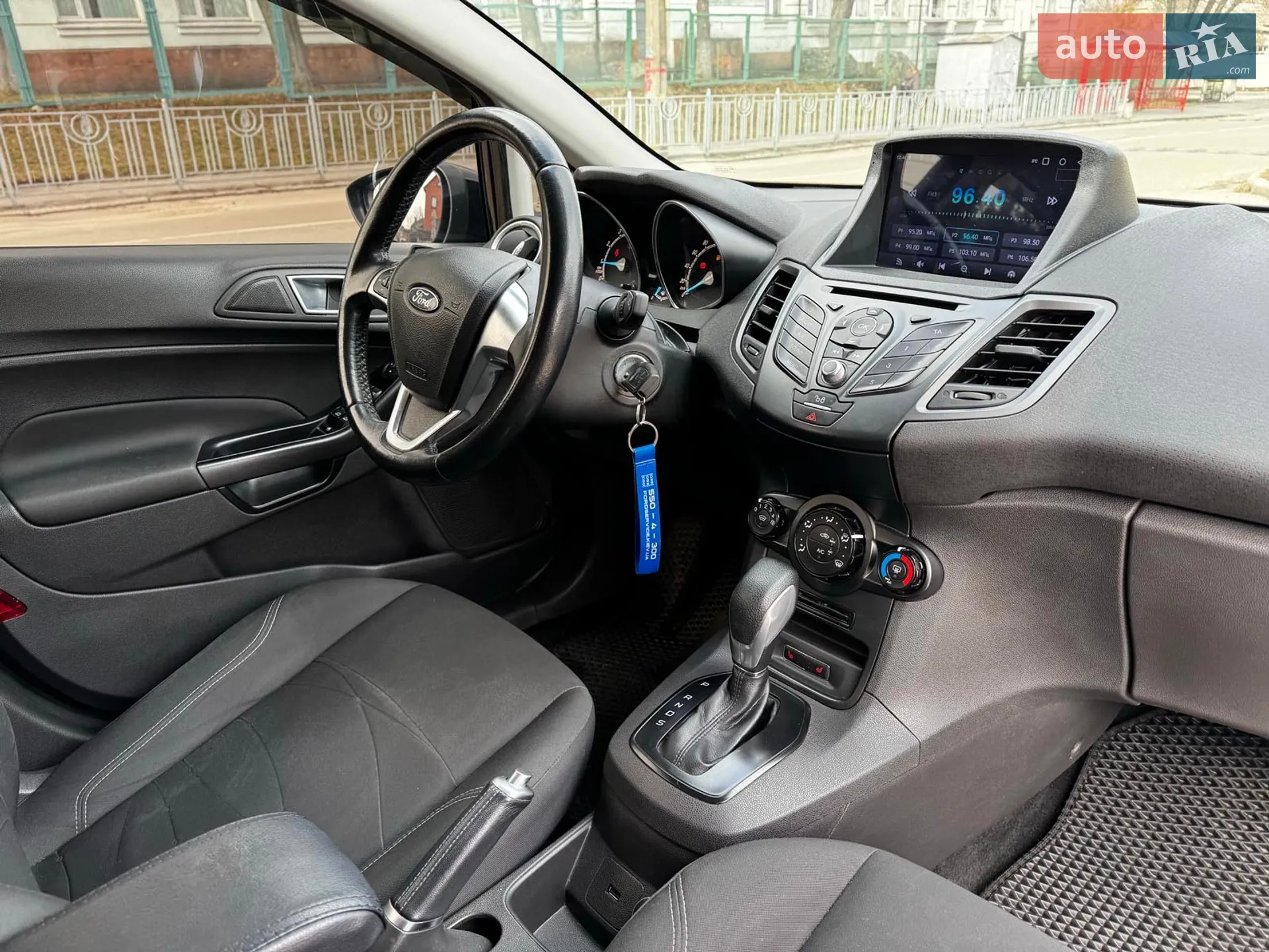 2016 Ford Fiesta - мініатюра 31