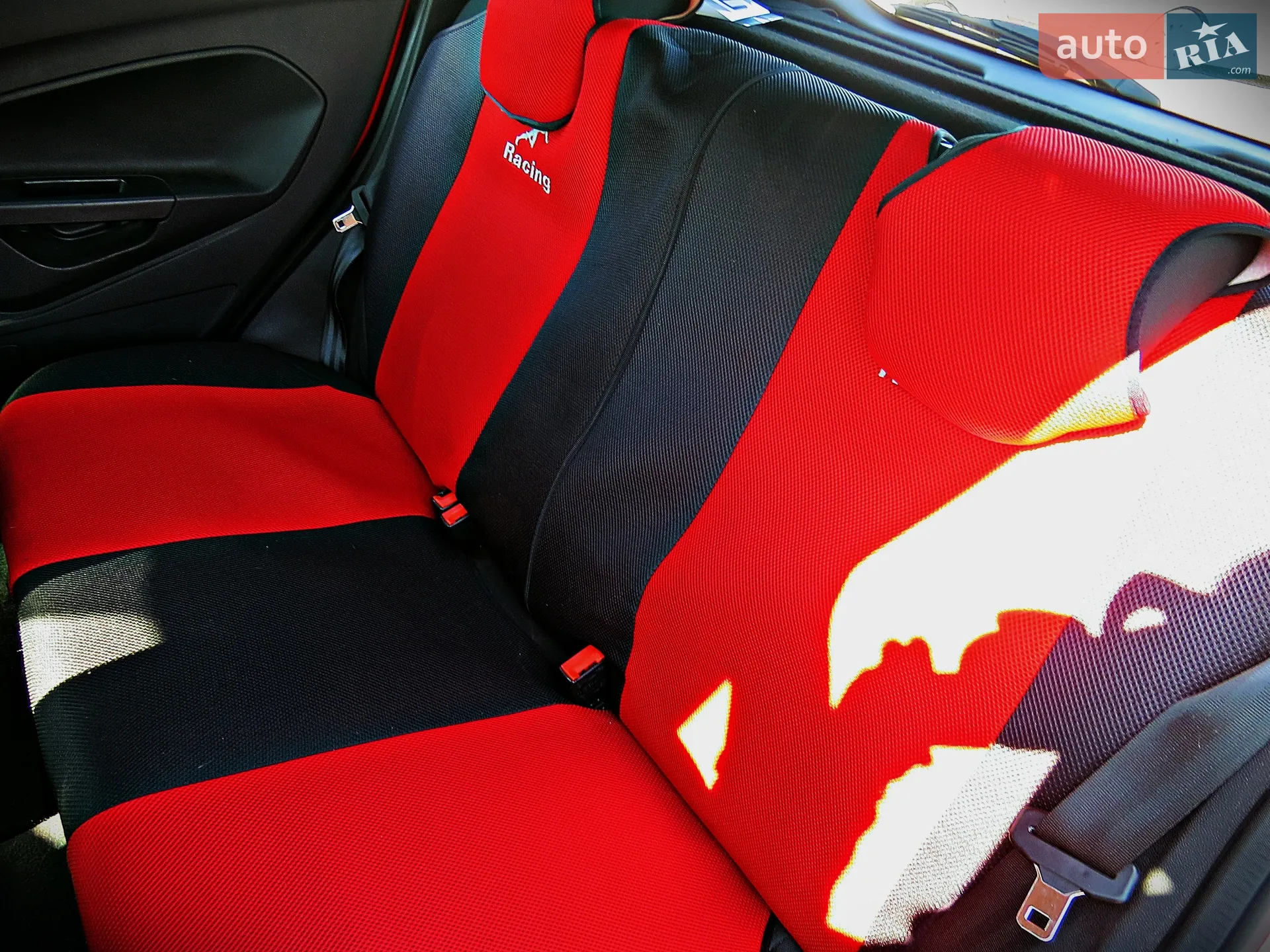 2013 Ford Fiesta - мініатюра 14