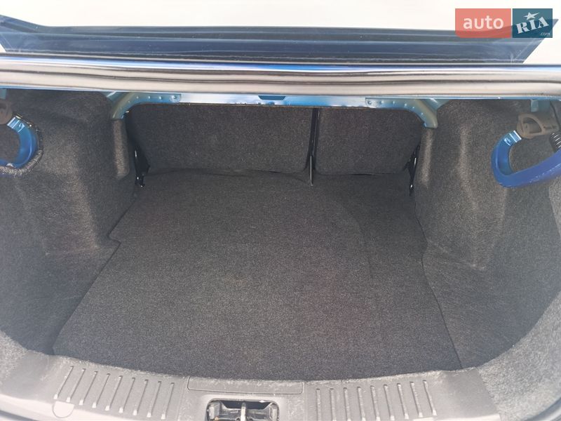 Седан Ford Fiesta 2018 в Івано-Франківську