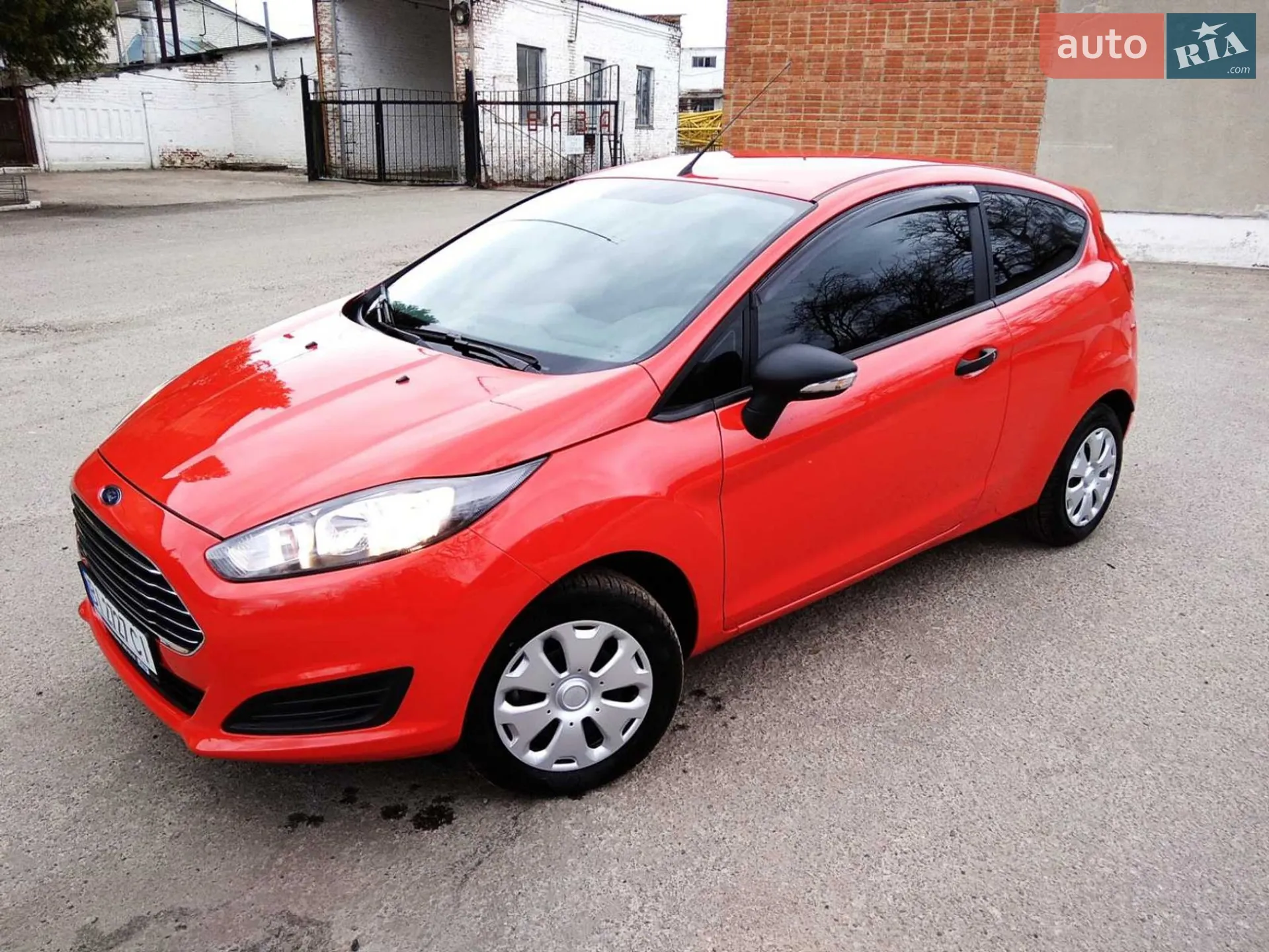 2013 Ford Fiesta - мініатюра 2