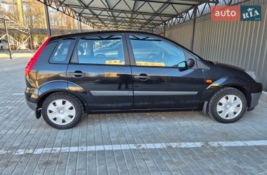 Хэтчбек Ford Fiesta 2006 в Киеве