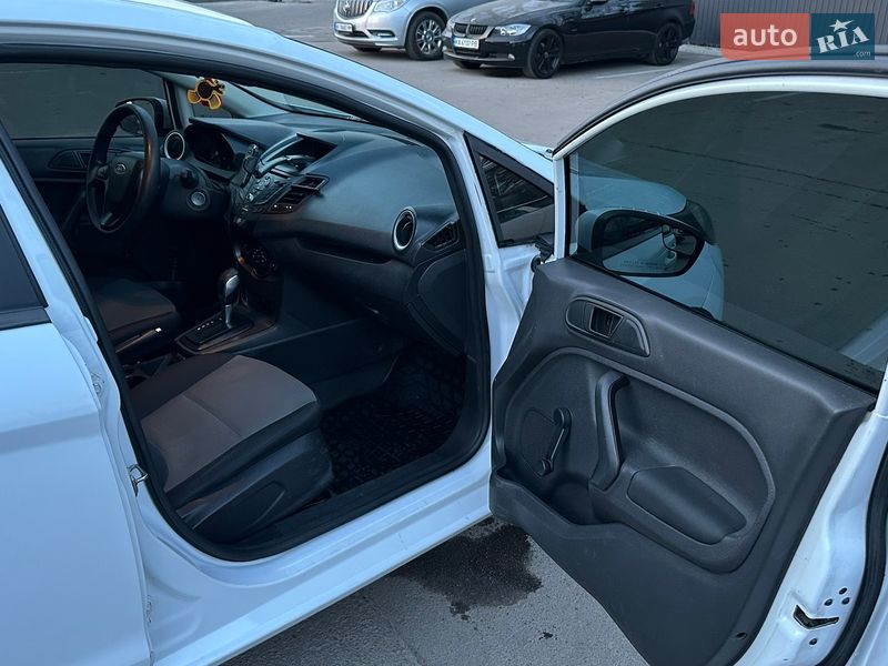 Седан Ford Fiesta 2019 в Киеве