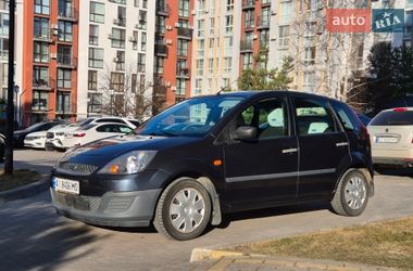 Хэтчбек Ford Fiesta 2007 в Киеве