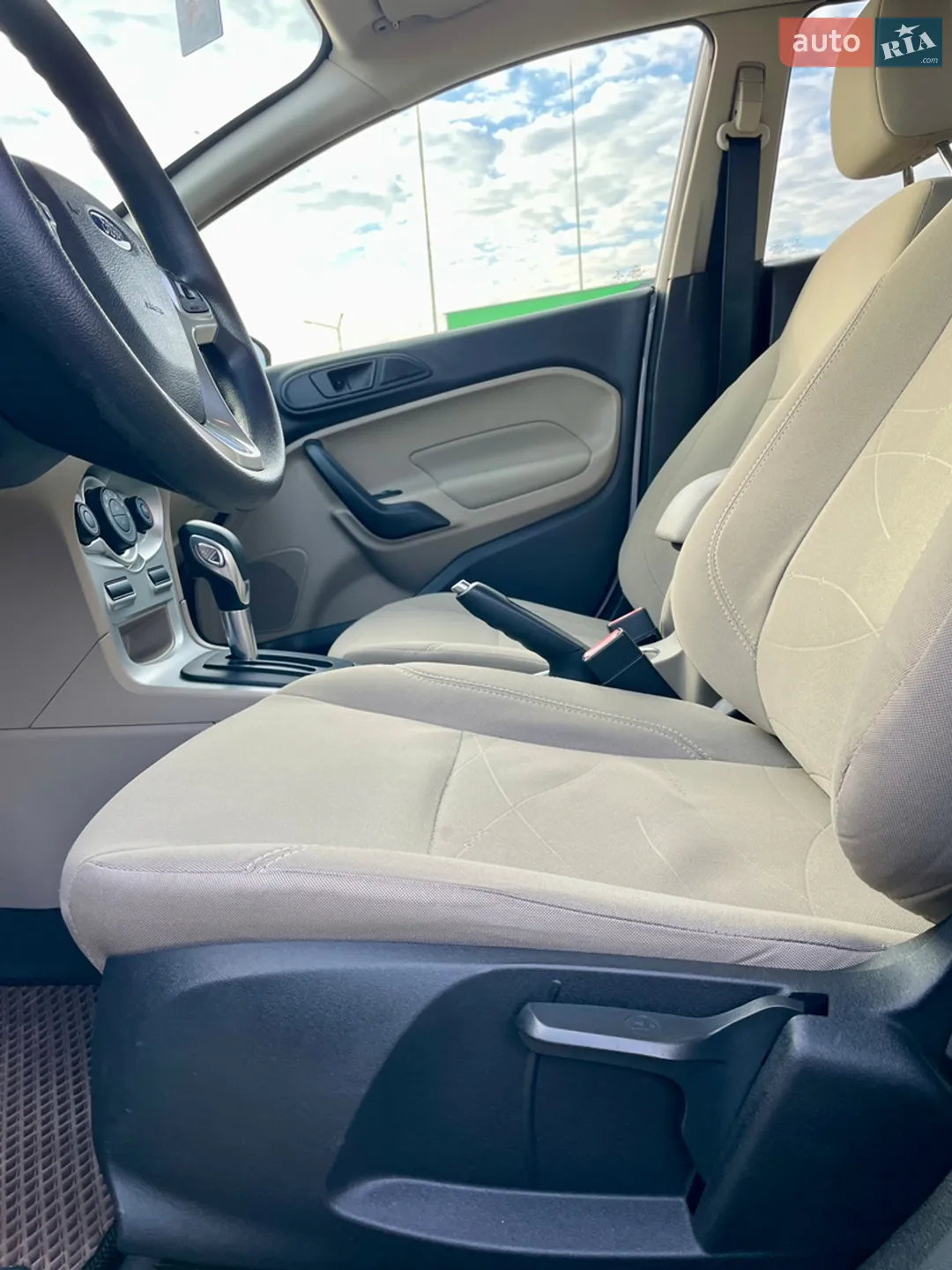 2019 Ford Fiesta - мініатюра 45