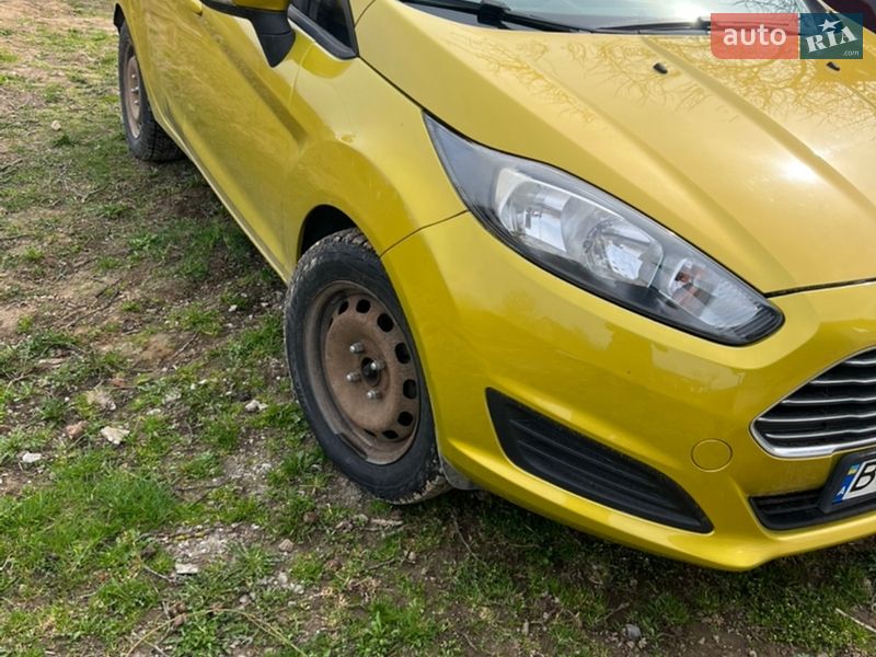 Хетчбек Ford Fiesta 2013 в Львові