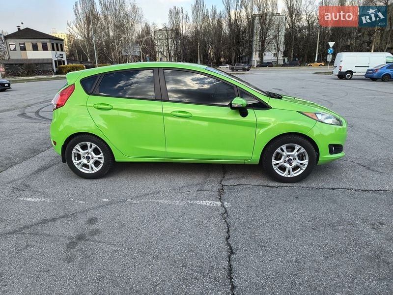 Хэтчбек Ford Fiesta 2013 в Запорожье фото 5 Хэтчбек Ford Fiesta 2013 в Запорожье