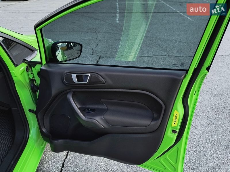 Хэтчбек Ford Fiesta 2013 в Запорожье фото 16 Хэтчбек Ford Fiesta 2013 в Запорожье