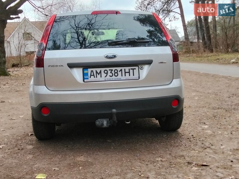 Хетчбек Ford Fiesta 2006 в Житомирі фото 4 Хетчбек Ford Fiesta 2006 в Житомирі