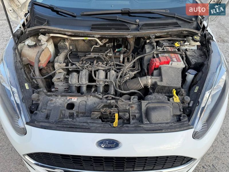 Хэтчбек Ford Fiesta 2017 в Днепре