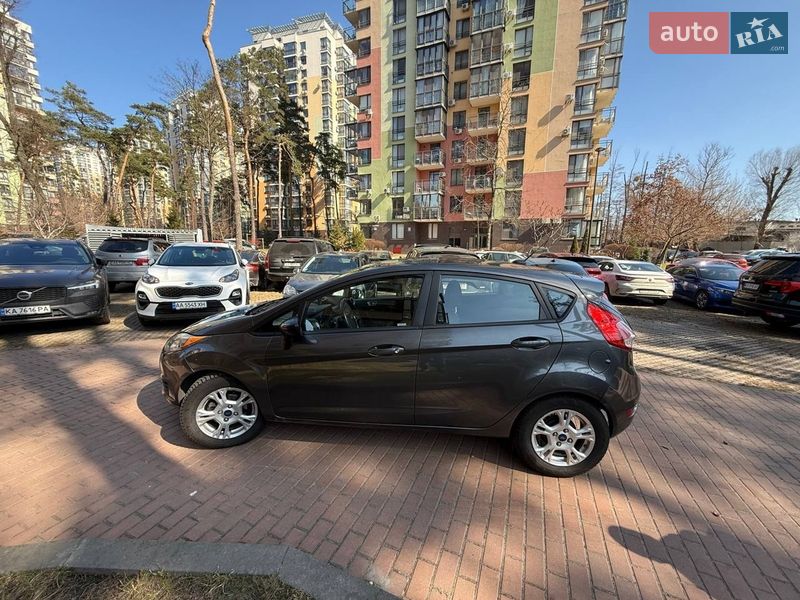 Хетчбек Ford Fiesta 2016 в Києві фото 3 Хетчбек Ford Fiesta 2016 в Києві