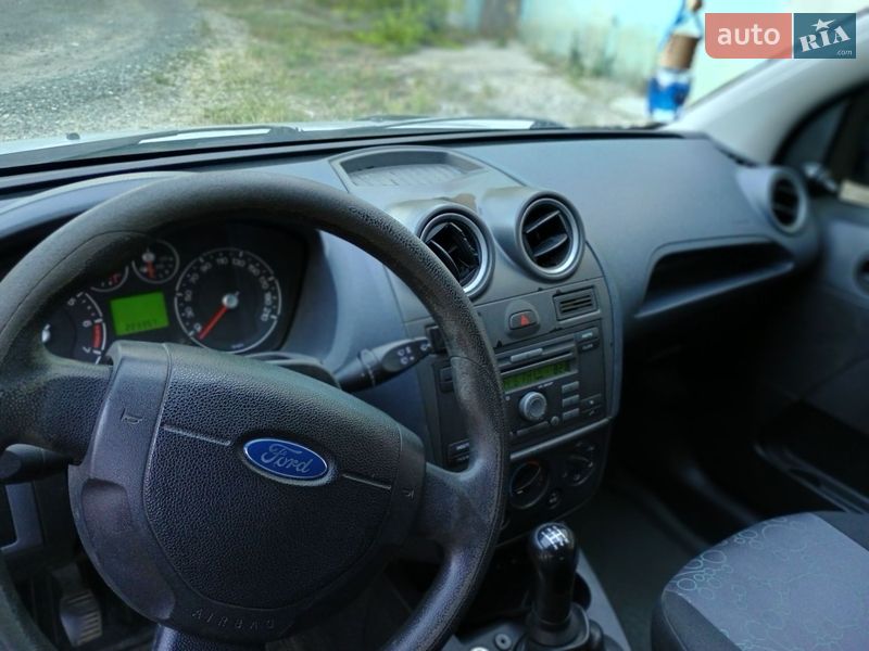 Хэтчбек Ford Fiesta 2008 в Кропивницком фото 8 Хэтчбек Ford Fiesta 2008 в Кропивницком