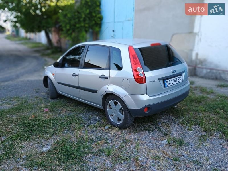 Хэтчбек Ford Fiesta 2008 в Кропивницком фото 3 Хэтчбек Ford Fiesta 2008 в Кропивницком