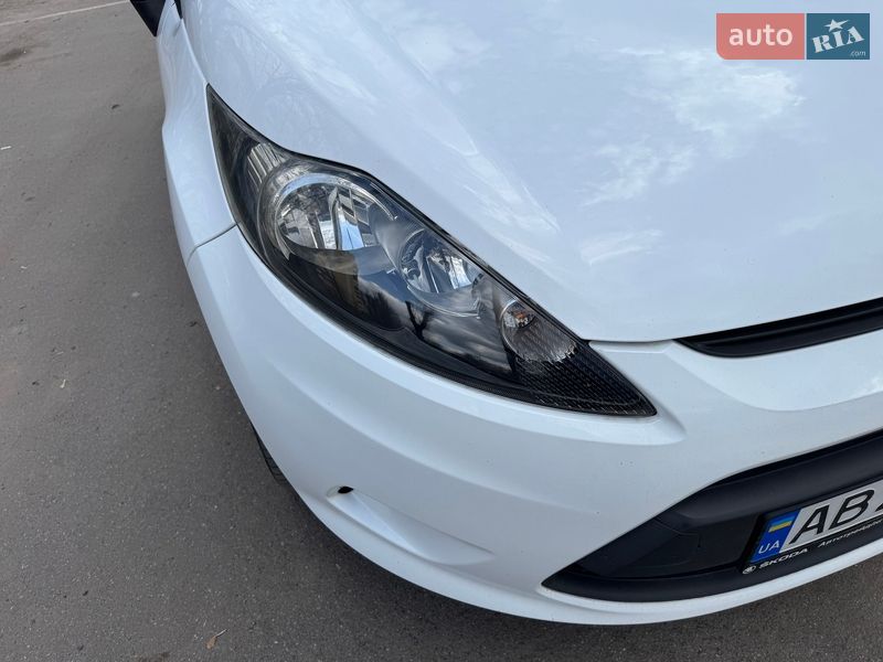 Хэтчбек Ford Fiesta 2010 в Виннице фото 10 Хэтчбек Ford Fiesta 2010 в Виннице