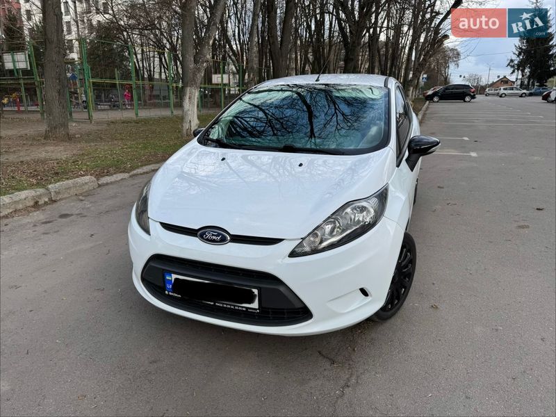 Хэтчбек Ford Fiesta 2010 в Виннице фото 7 Хэтчбек Ford Fiesta 2010 в Виннице
