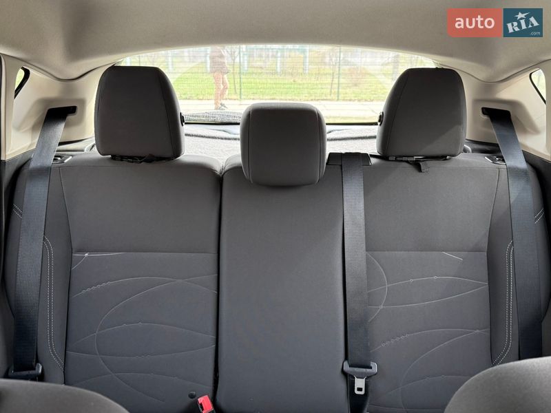 Хетчбек Ford Fiesta 2017 в Києві