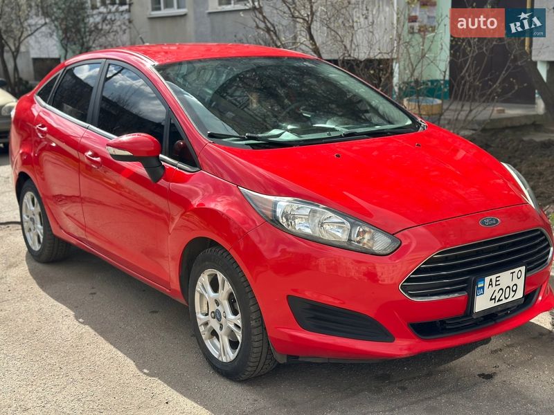 Седан Ford Fiesta 2013 в Павлограде фото Седан Ford Fiesta 2013 в Павлограде