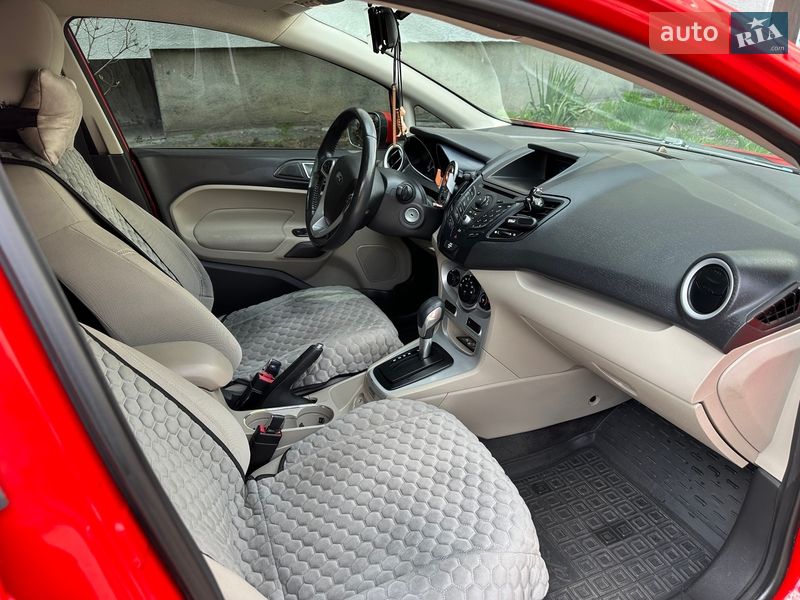Седан Ford Fiesta 2013 в Павлограде фото 5 Седан Ford Fiesta 2013 в Павлограде