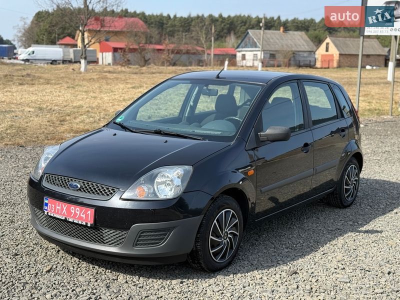 Хэтчбек Ford Fiesta 2006 в Луцке фото 2 Хэтчбек Ford Fiesta 2006 в Луцке