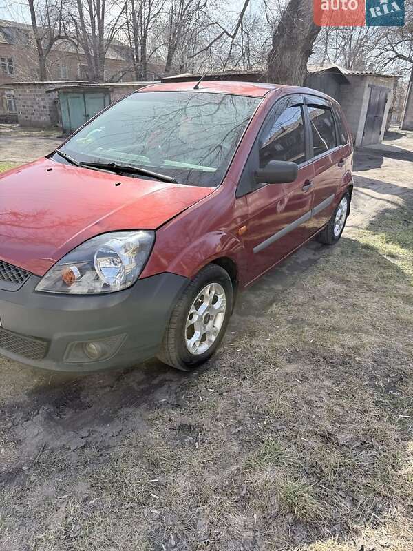 Хетчбек Ford Fiesta 2006 в Запоріжжі фото 2 Хетчбек Ford Fiesta 2006 в Запоріжжі