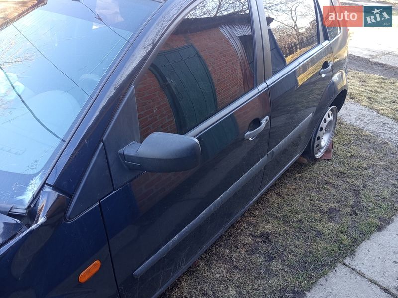 Хетчбек Ford Fiesta 2008 в Полтаві фото 6 Хетчбек Ford Fiesta 2008 в Полтаві