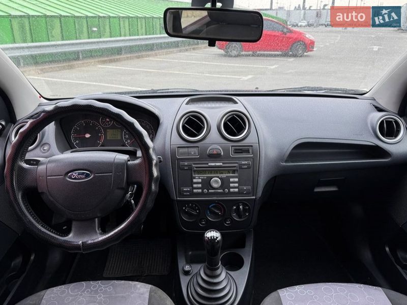 Хэтчбек Ford Fiesta 2006 в Киеве фото 13 Хэтчбек Ford Fiesta 2006 в Киеве