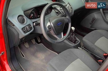 Хэтчбек Ford Fiesta 2010 в Киеве