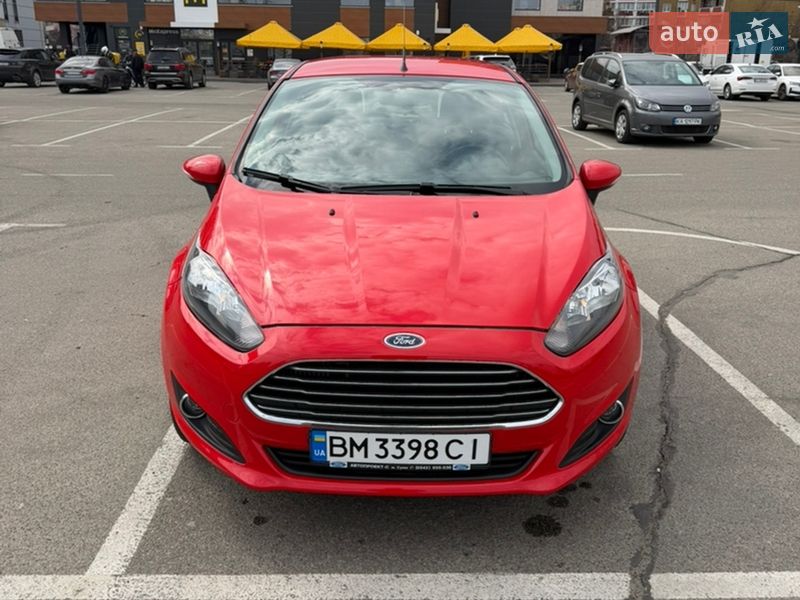 Хэтчбек Ford Fiesta 2015 в Киеве фото 2 Хэтчбек Ford Fiesta 2015 в Киеве