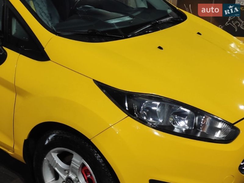 Хэтчбек Ford Fiesta 2013 в Павлограде