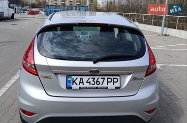 Хэтчбек Ford Fiesta 2012 в Киеве