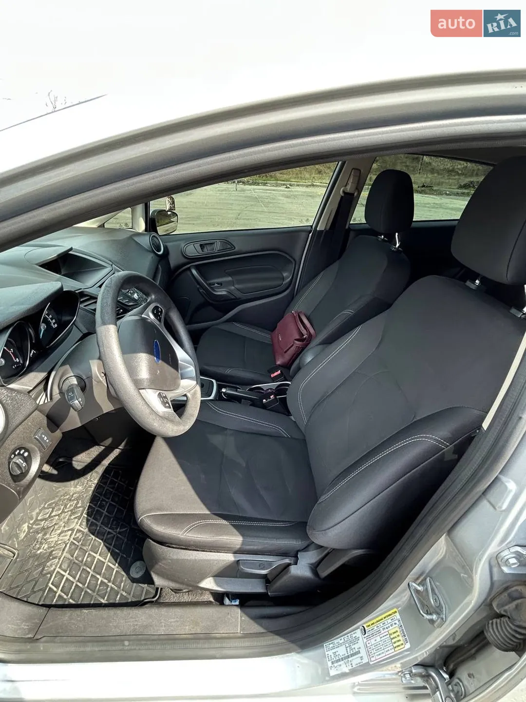 2018 Ford Fiesta - мініатюра 16