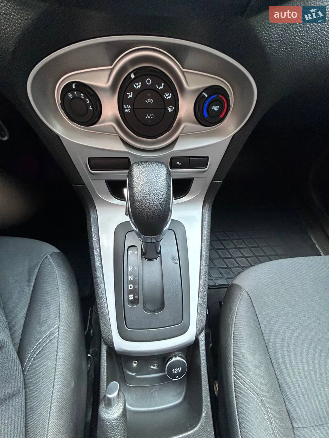 2018 Ford Fiesta - мініатюра 20