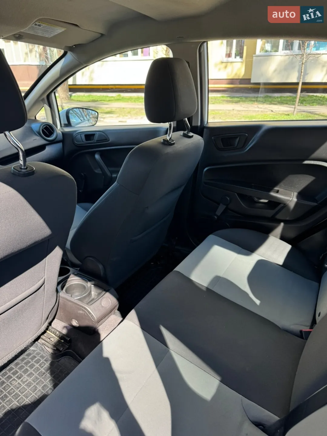 2017 Ford Fiesta - мініатюра 6