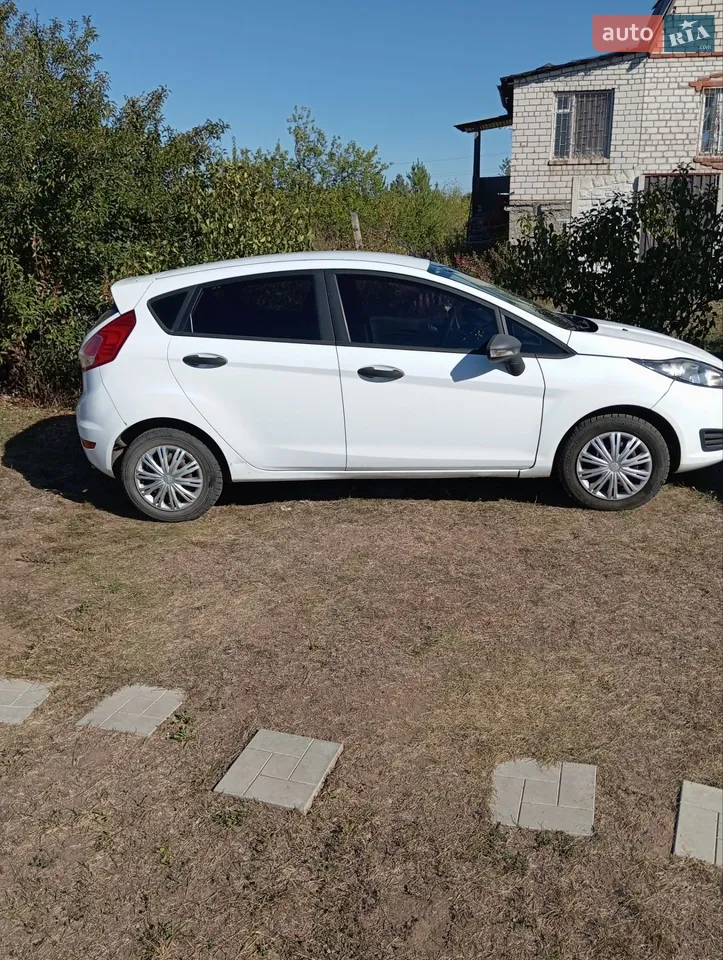 2014 Ford Fiesta - мініатюра 22