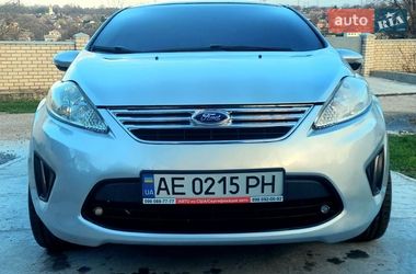 Седан Ford Fiesta 2013 в Днепре