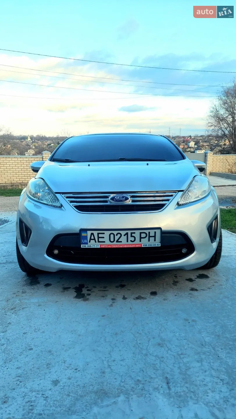 2013 Ford Fiesta - фото 1