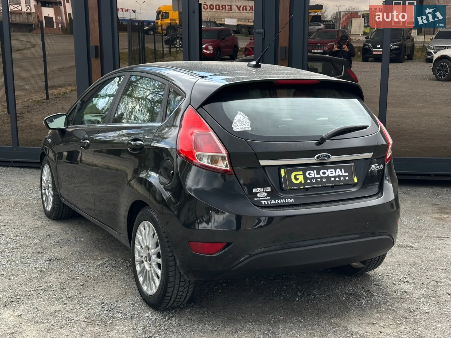 2013 Ford Fiesta - мініатюра 26