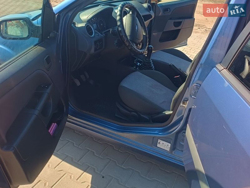 Хетчбек Ford Fiesta 2006 в Судовій Вишні фото 14 Хетчбек Ford Fiesta 2006 в Судовій Вишні