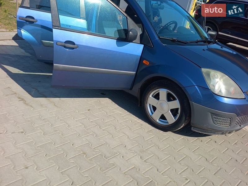 Хетчбек Ford Fiesta 2006 в Судовій Вишні фото 19 Хетчбек Ford Fiesta 2006 в Судовій Вишні