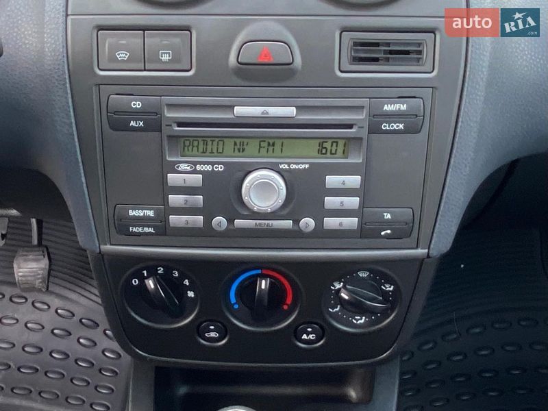 Хетчбек Ford Fiesta 2007 в Рівному