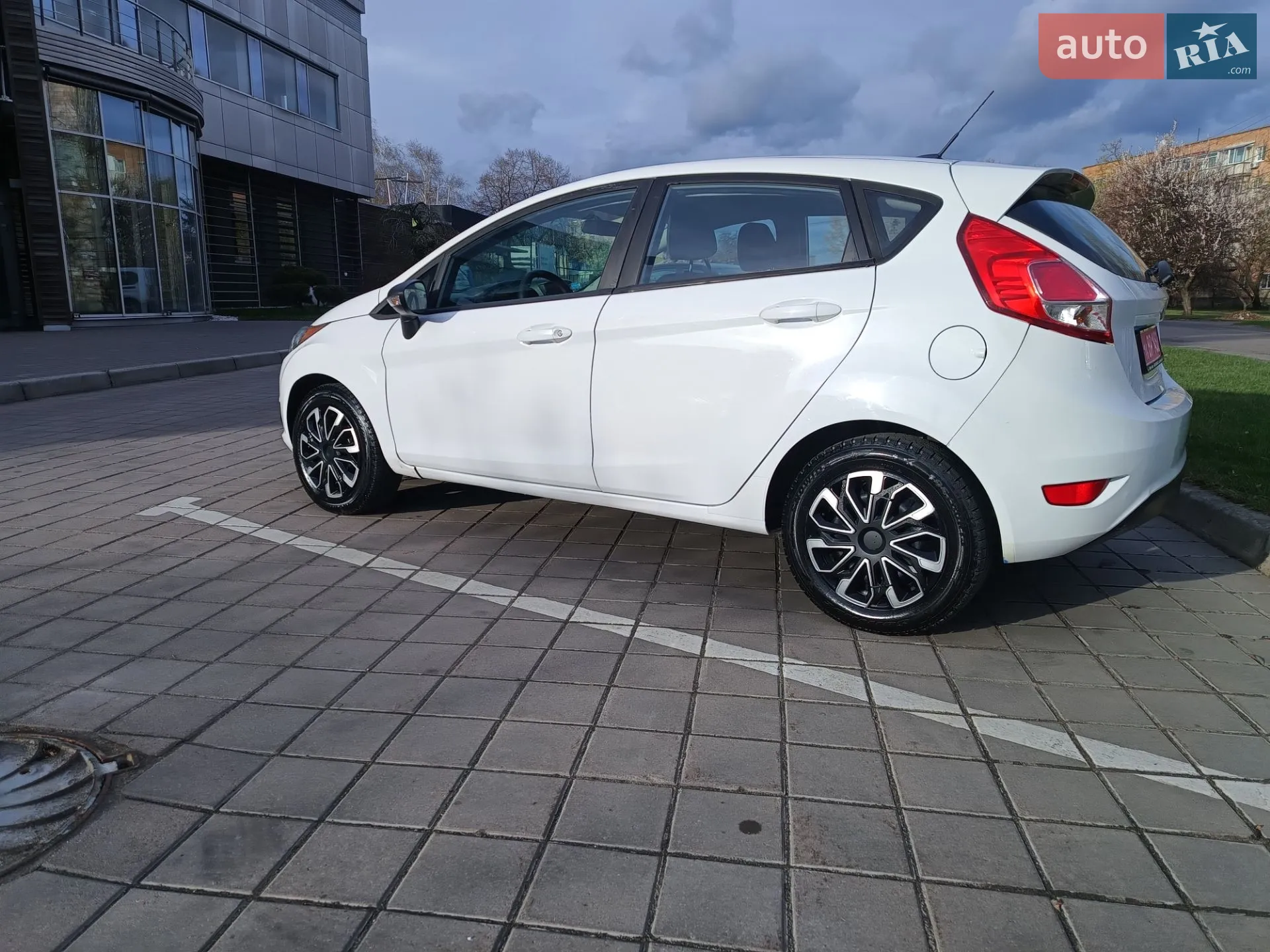 2017 Ford Fiesta - мініатюра 6