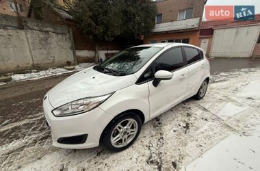 Хетчбек Ford Fiesta 2017 в Хмельницькому