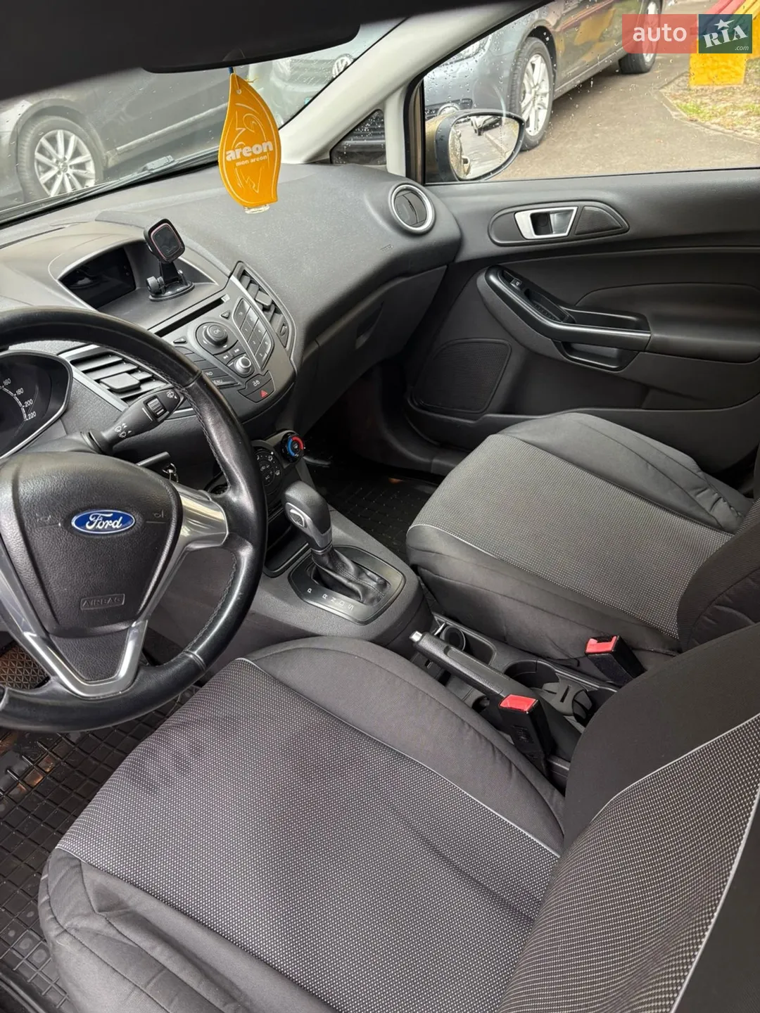 2013 Ford Fiesta - мініатюра 8