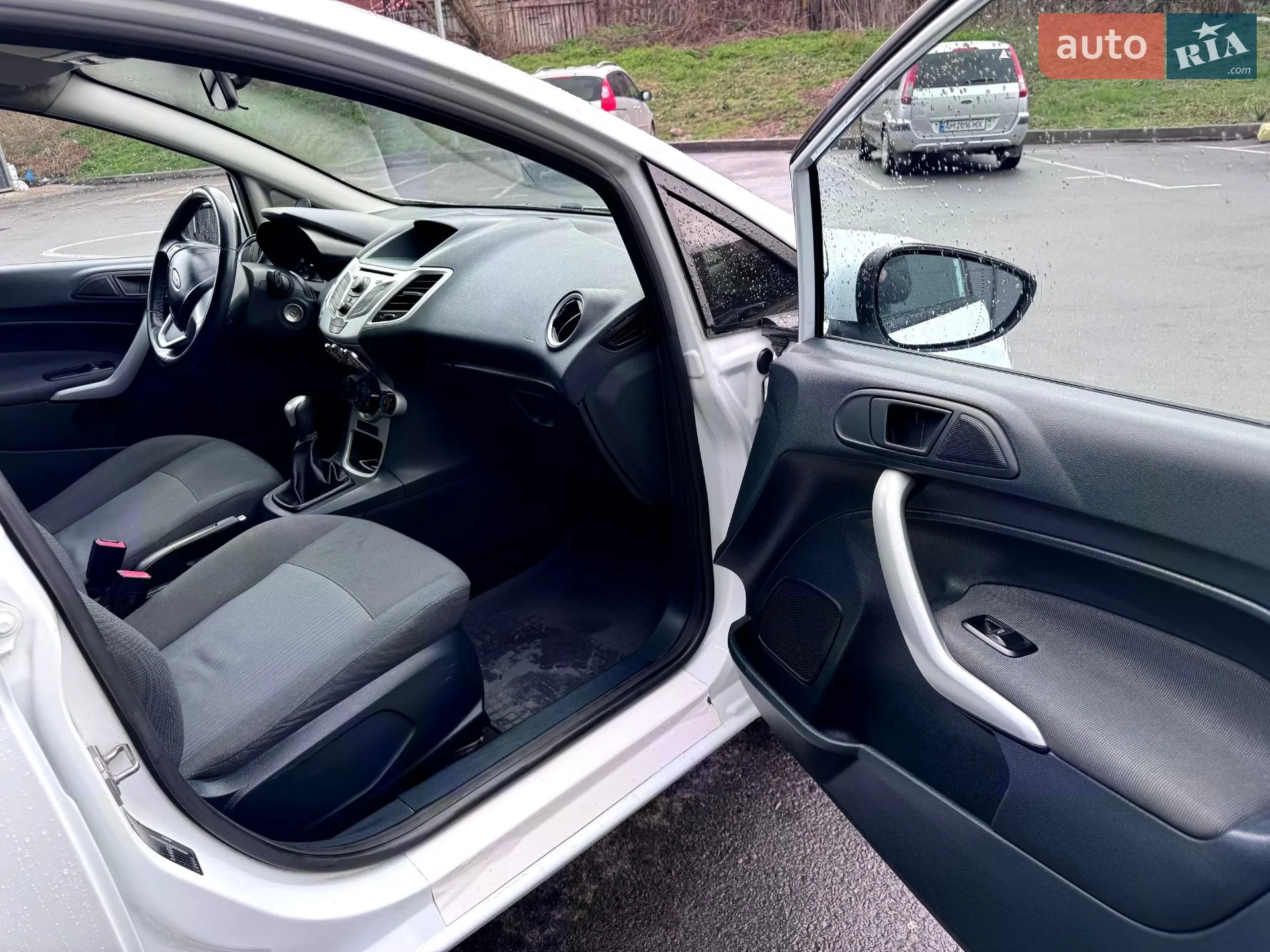 2012 Ford Fiesta - мініатюра 10