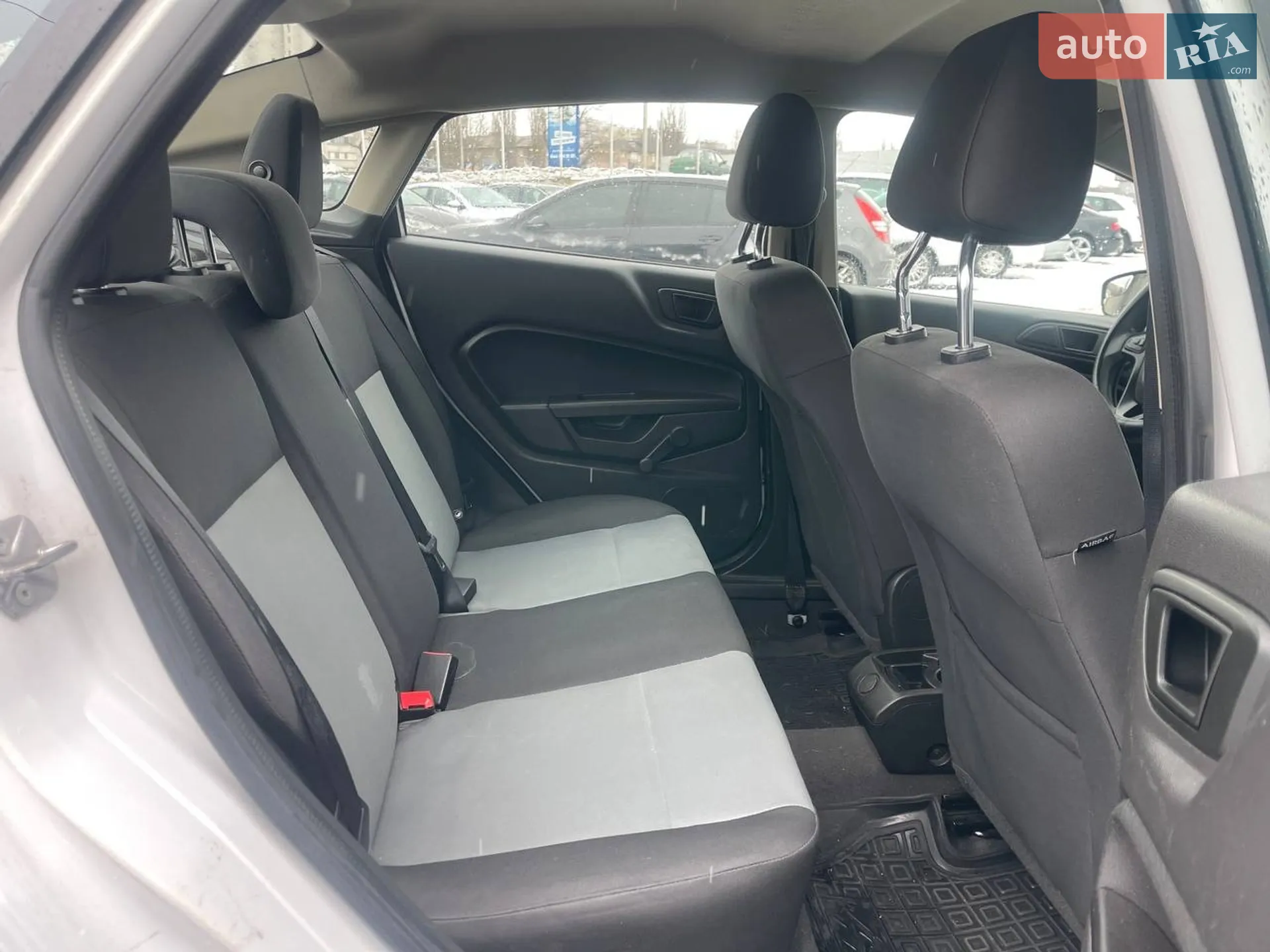 2019 Ford Fiesta - мініатюра 11