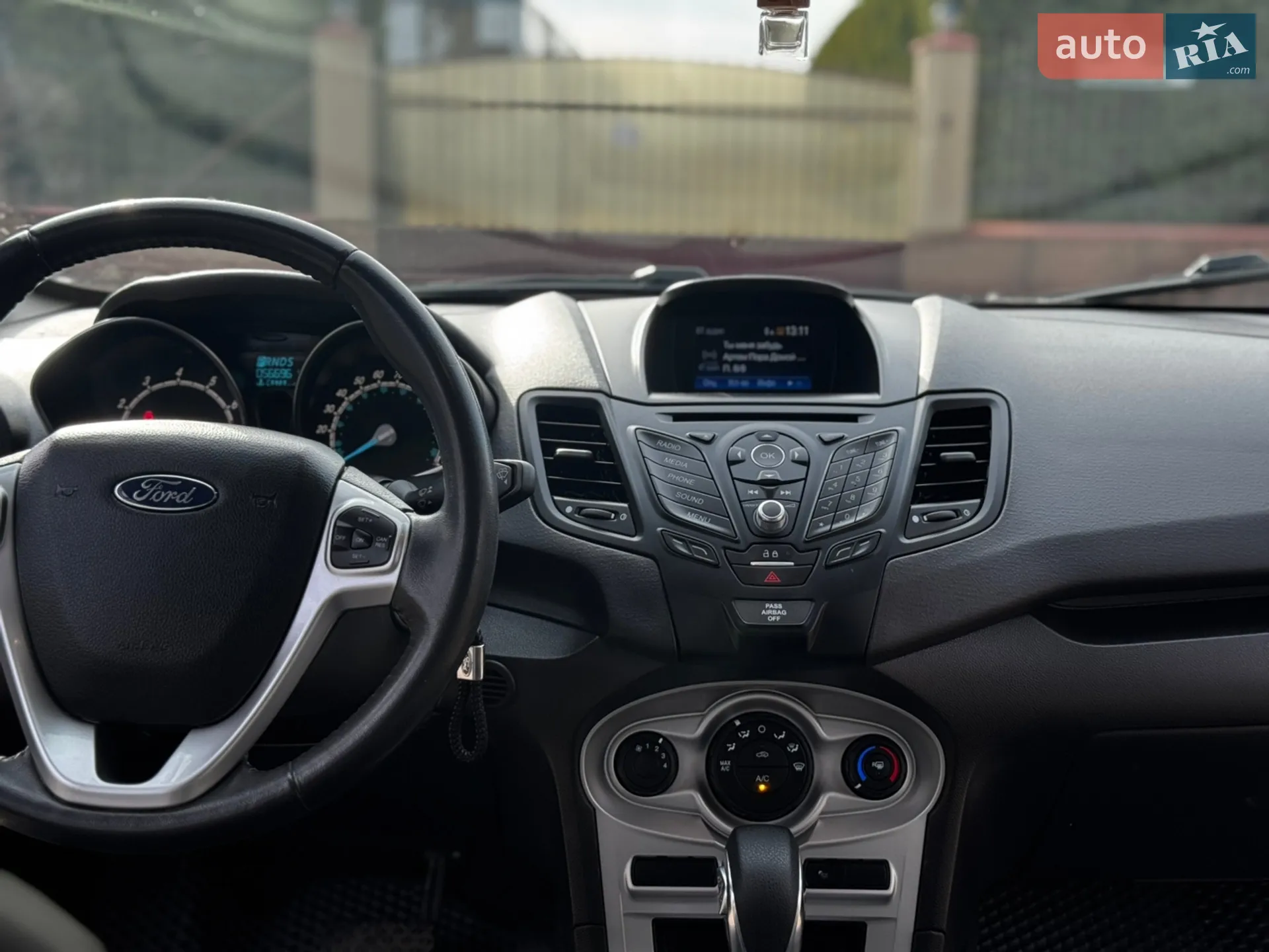 2018 Ford Fiesta - мініатюра 17
