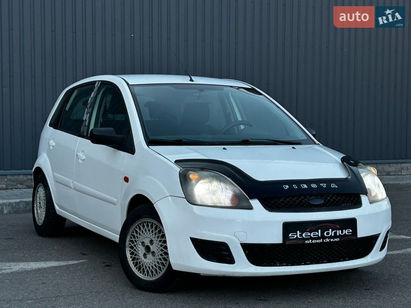 Хэтчбек Ford Fiesta 2007 в Николаеве