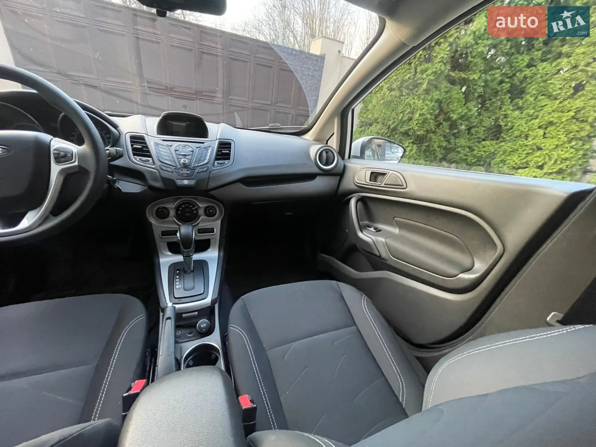 2017 Ford Fiesta - мініатюра 46