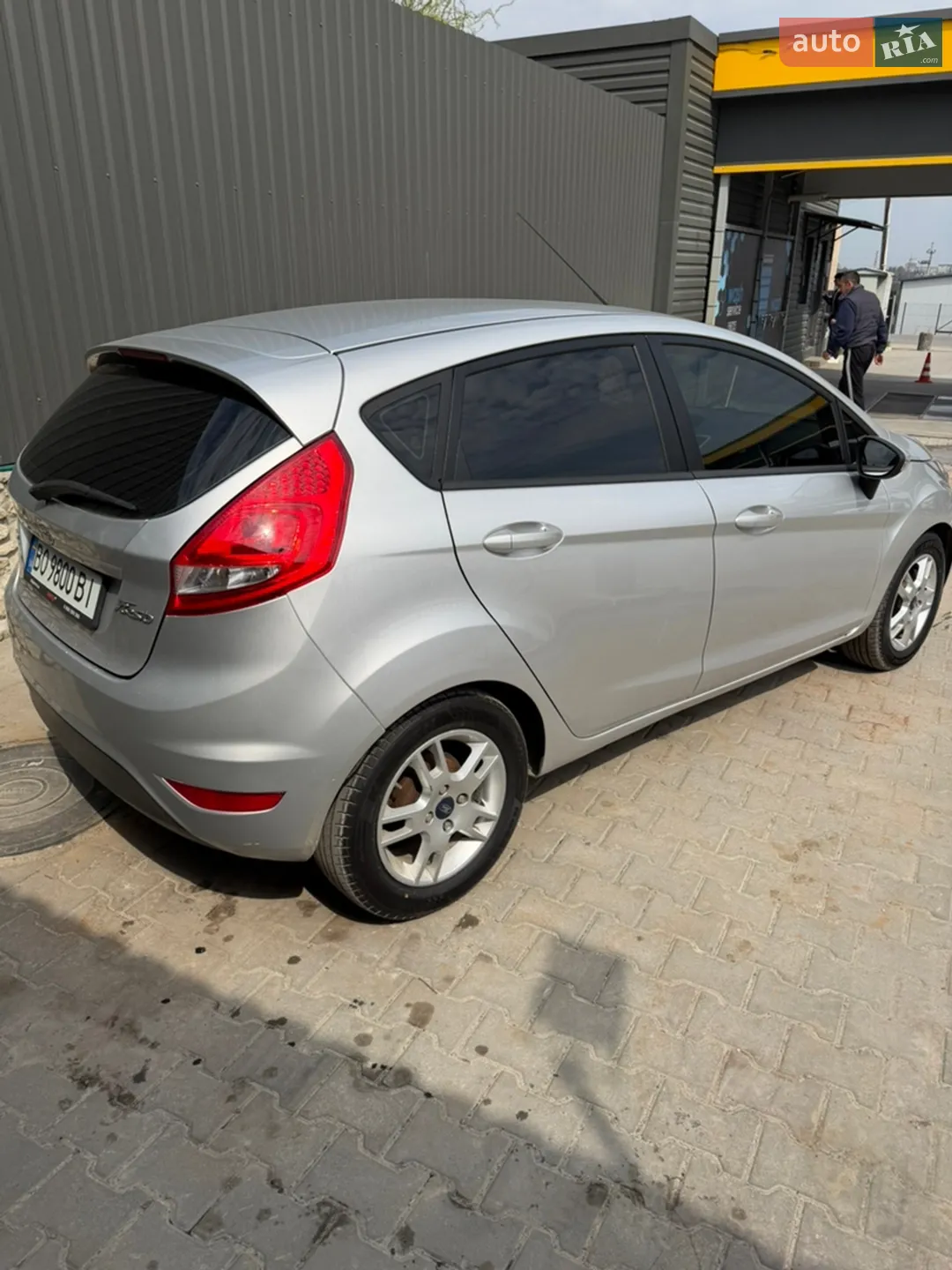2010 Ford Fiesta - мініатюра 5